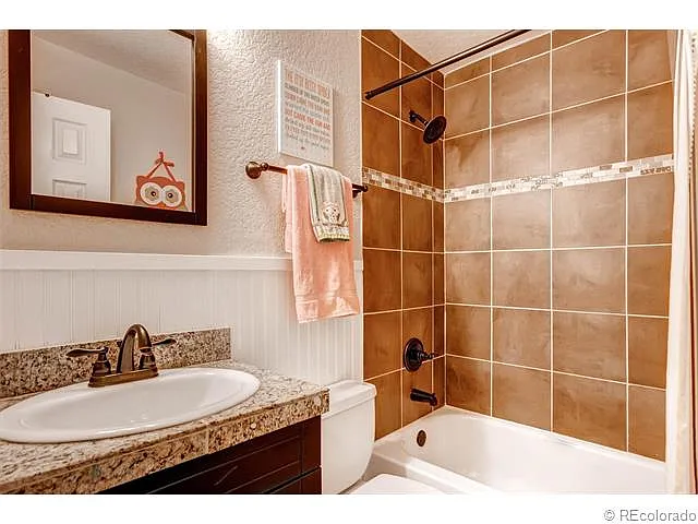 Kids Bathroom